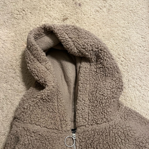 Sherpa Fleece Hoodie - Picture 4 of 5